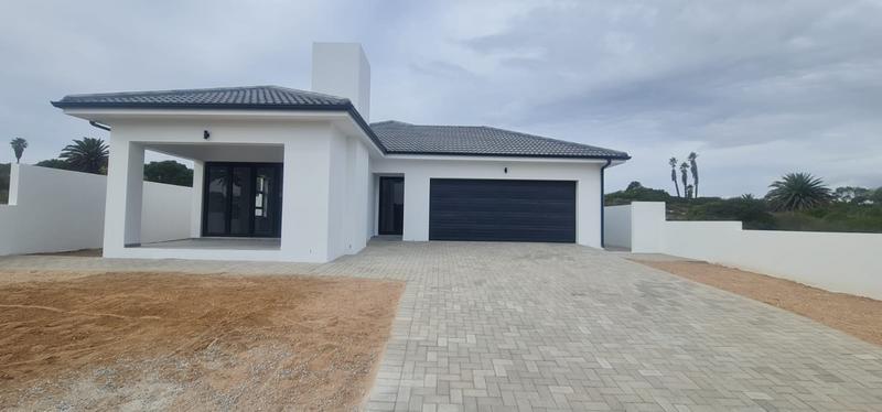 3 Bedroom Property for Sale in Sandy Point Western Cape